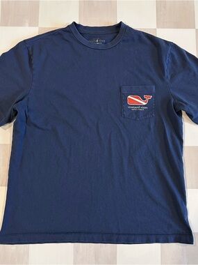 vineyard vines martha’s vineyard classic whale navy red white cotton t-shirt